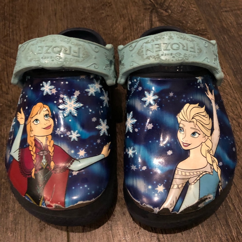 Frozen Toddler Crocs Size C8
